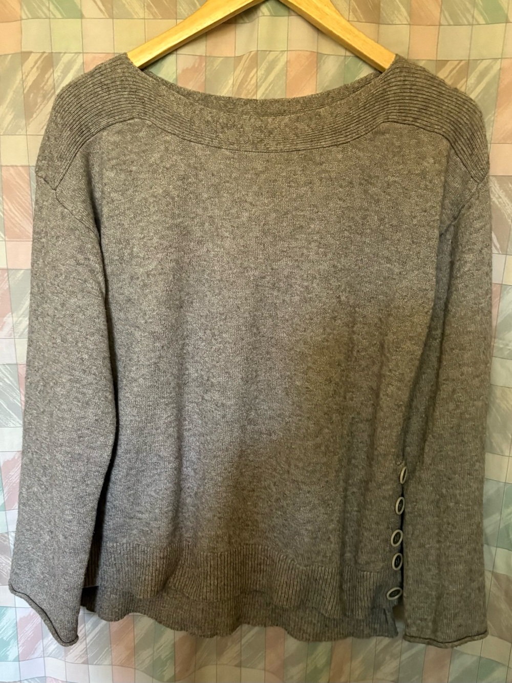 Catherine Malandrino Gray Structured Rib Knit  Shoulder Structured Round Neck L